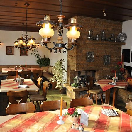 Hotel Gasthof Ratstube Kirchheim unter Teck Bagian luar foto